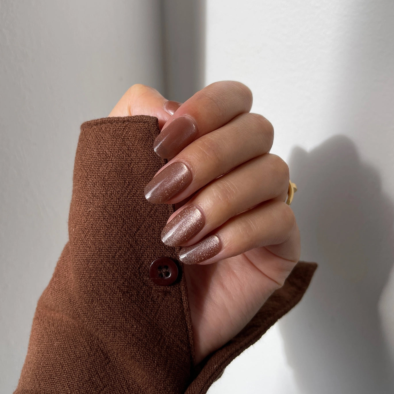 Velvet Cocoa Press-on nail kit mit Kleber