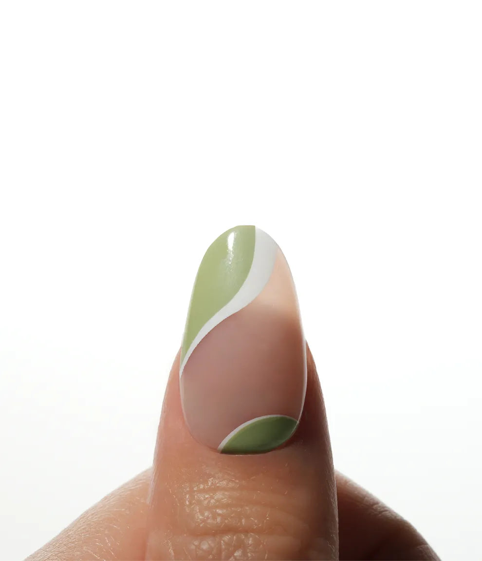 Matcha Press-on nail kit mit Kleber