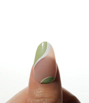 Matcha Press-on nail kit mit Kleber