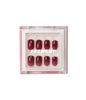 Femme Fatale Press-on nail kit mit Kleber